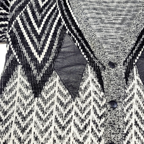 VTG Barnaby Men’s Grandpa Chevron Knit & Leather Diamond Accent Cardigan (XL) - Picture 6 of 11